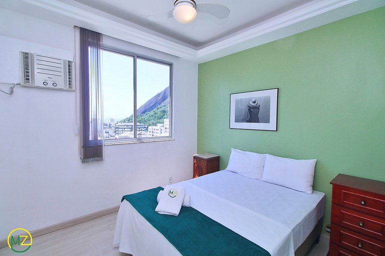 3-bedroom room with panoramic views of Copacabana