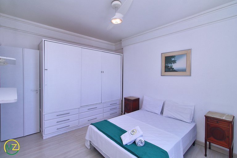 3-bedroom room with panoramic views of Copacabana