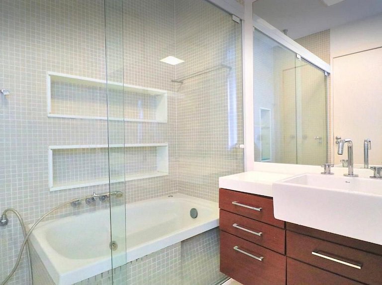 Design 2 quartos com Jacuzzi no Leblon/Ipanema