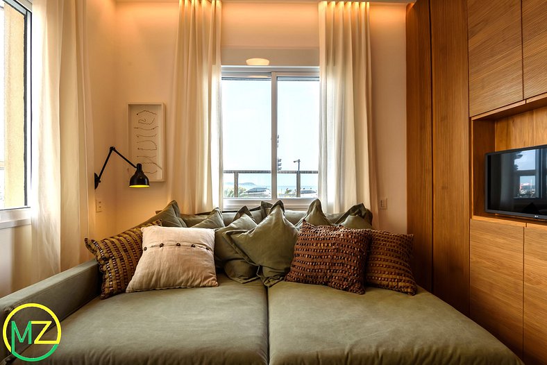 Luxurious 2 bedrooms facing Ipanema beach