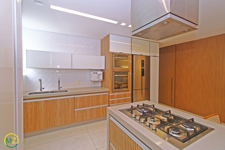 Luxurious 3 bdrm apartment in Leblon for 8 people