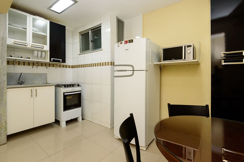 modern and cheap rental apartment in copacabana for 4 person