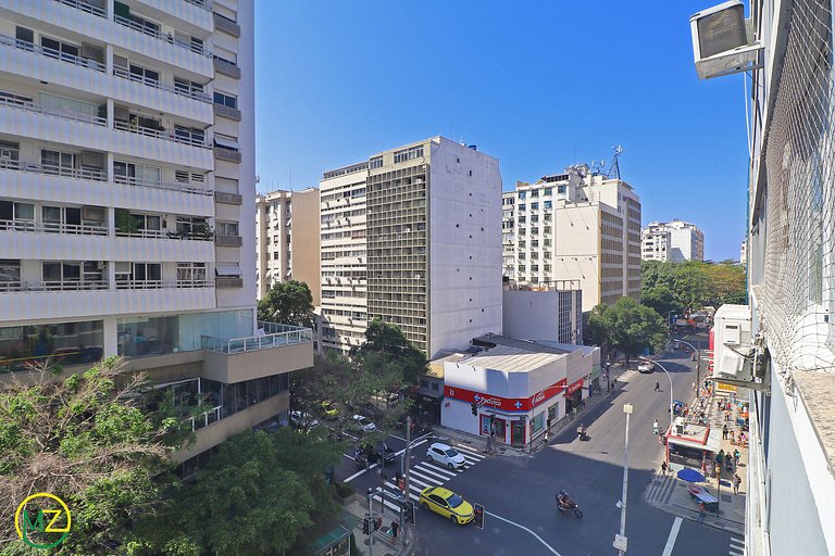 Moderno sala e quarto no posto 4 em Copa