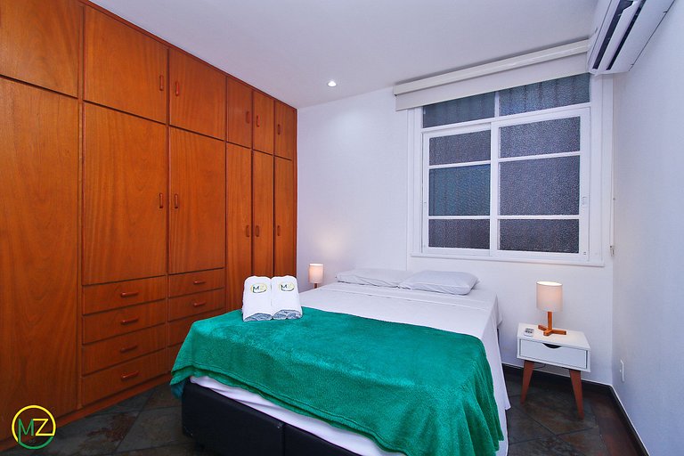 Nice one bedroom, few steps to Ipanema beach