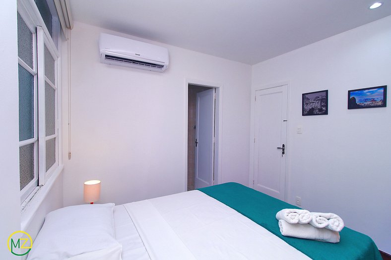 Nice one bedroom, few steps to Ipanema beach