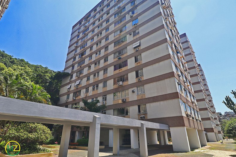 Sala 3 quartos com vista panorâmica de Copacabana